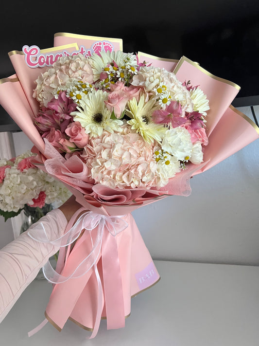 Querida Mia Bouquet